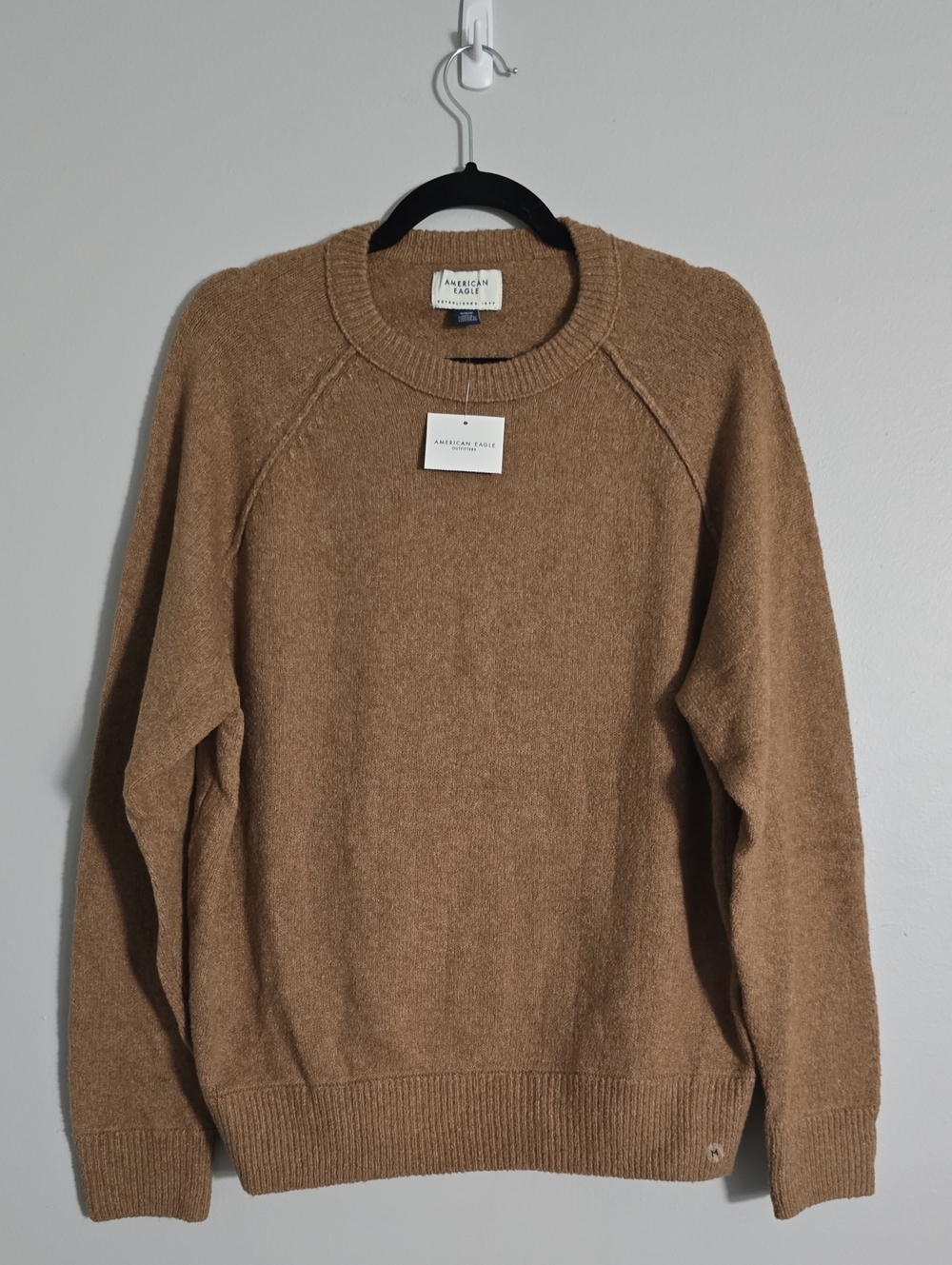 American Eagle Outfitters Men's Camel/Tan Crewneck Sweater